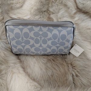 NWT Vintage Coach makeup bag